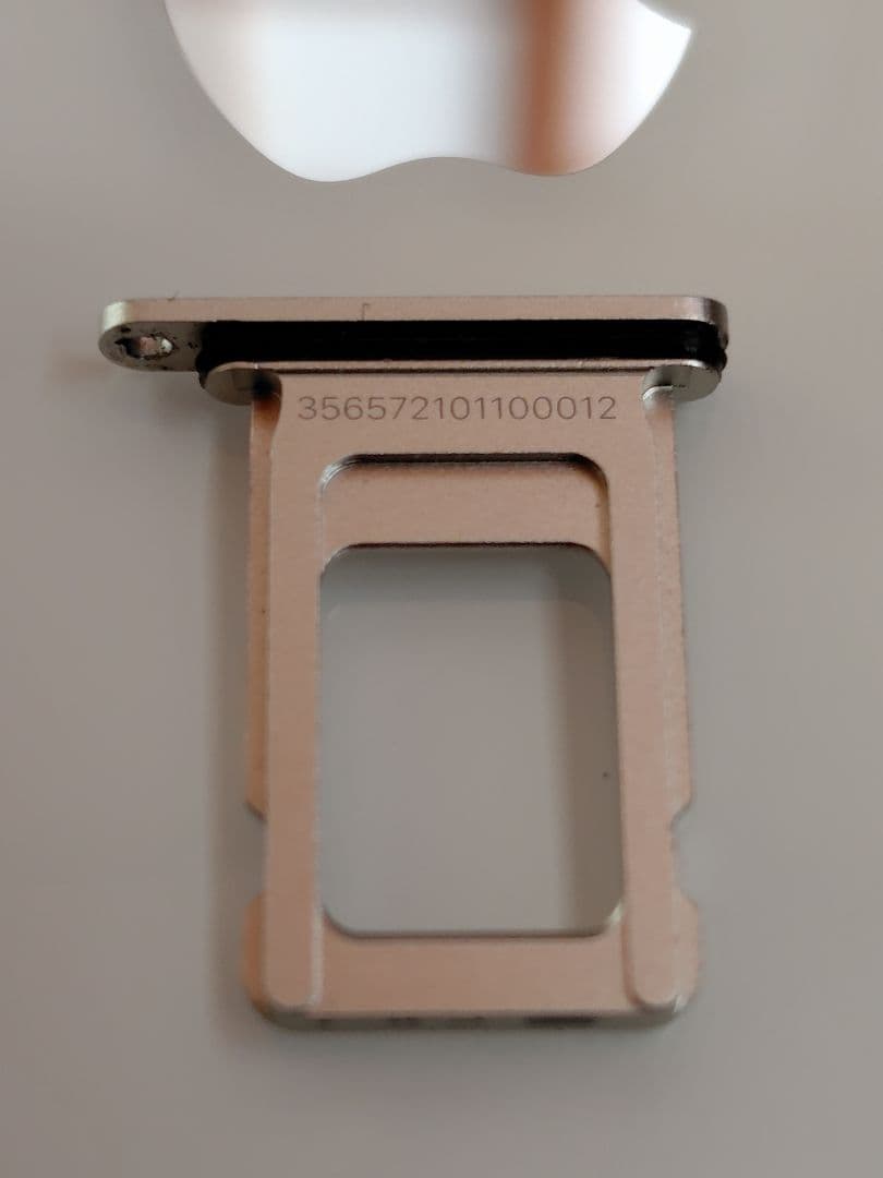 【ジャンク】iPhone11(64GB)ホワイト