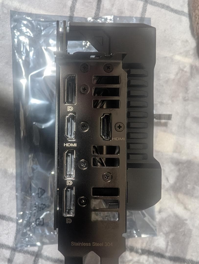 グラフィックボード・グラボ・ビデオカード ASUS GEFORCE RTX 4070 Ti SUPER 16GB