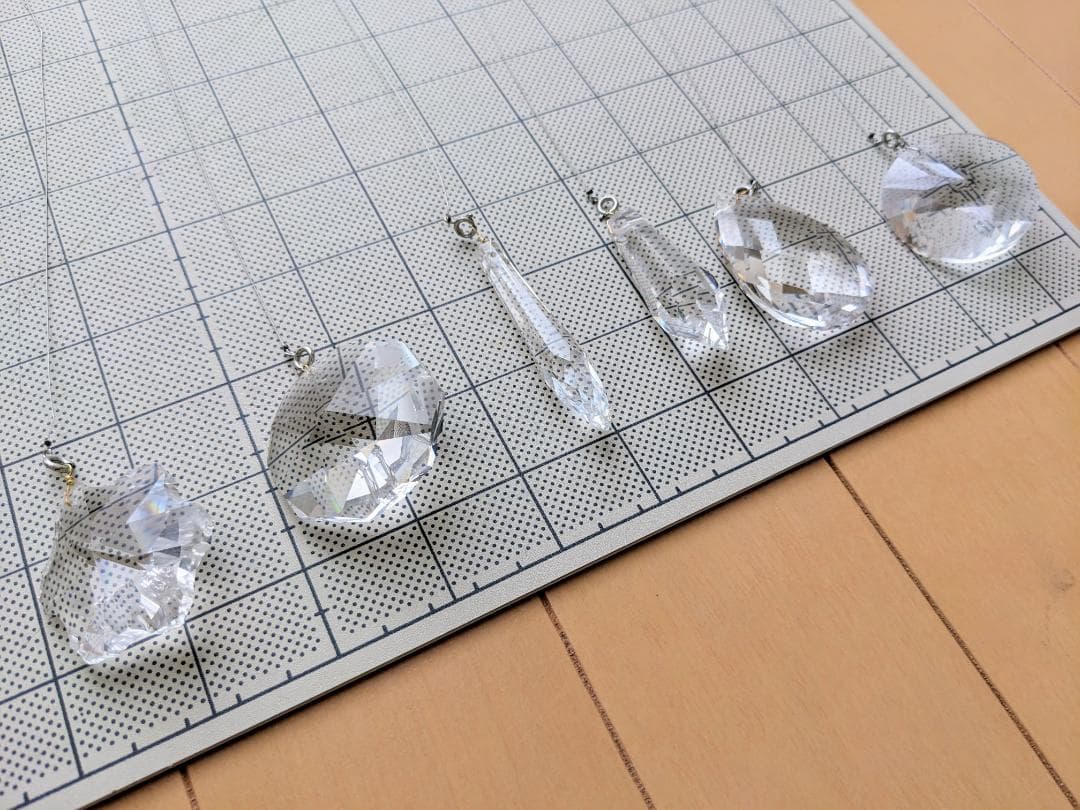 フェリシモ 9個セット チェコのボヘミアガラスで作ったシャンデリアルース