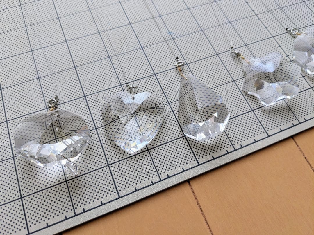 フェリシモ 9個セット チェコのボヘミアガラスで作ったシャンデリアルース