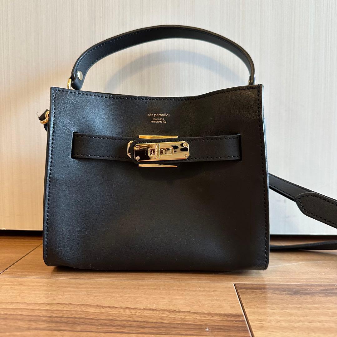 petite 　sita parantica 黒 レザーミニバッグ