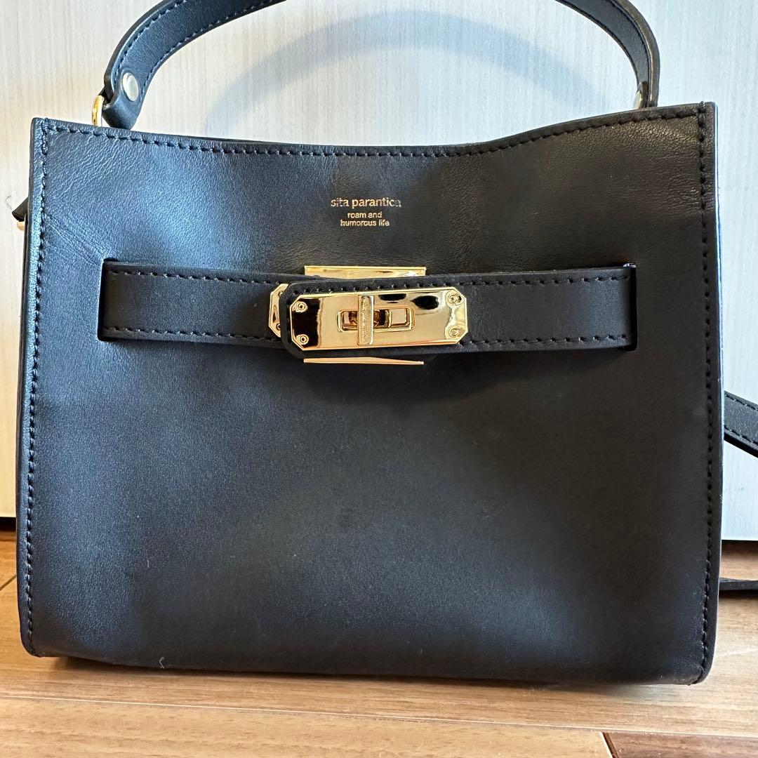 petite 　sita parantica 黒 レザーミニバッグ