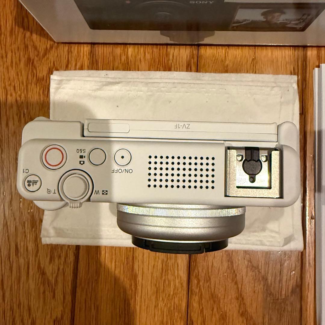 【匿名配送】SONYデジタルカメラZV-1F