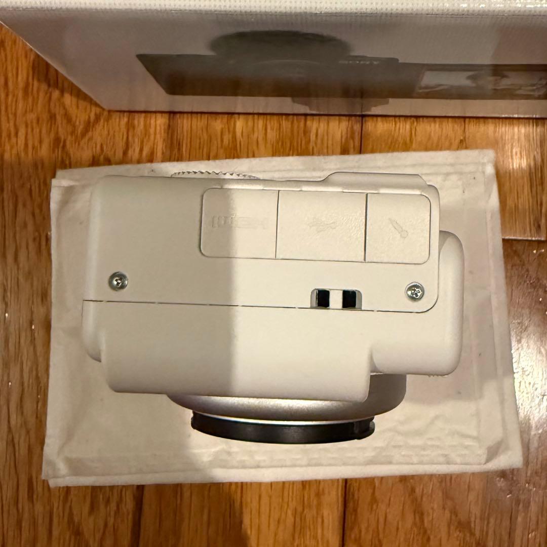 【匿名配送】SONYデジタルカメラZV-1F