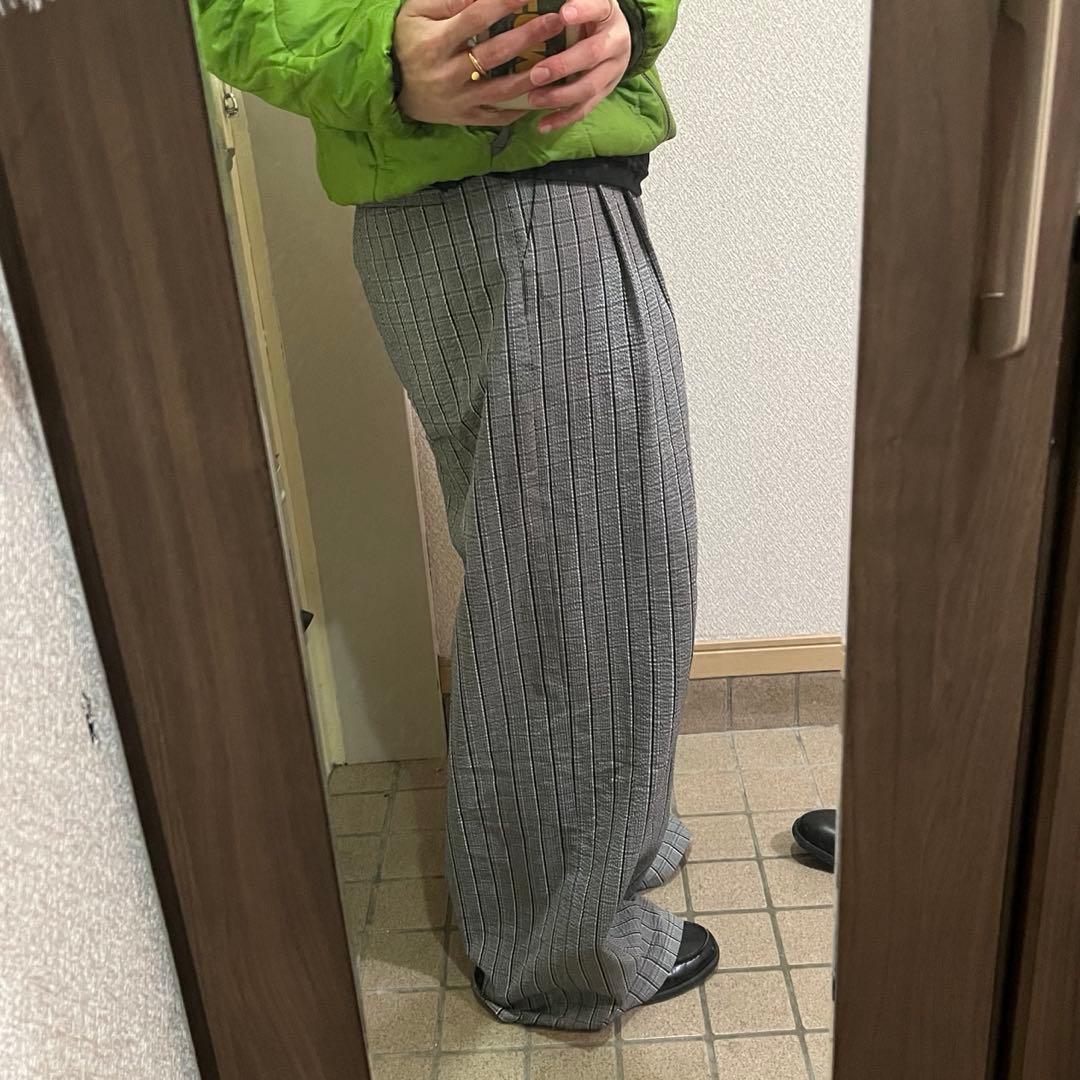 【極太】グレー ストライプ スラックス