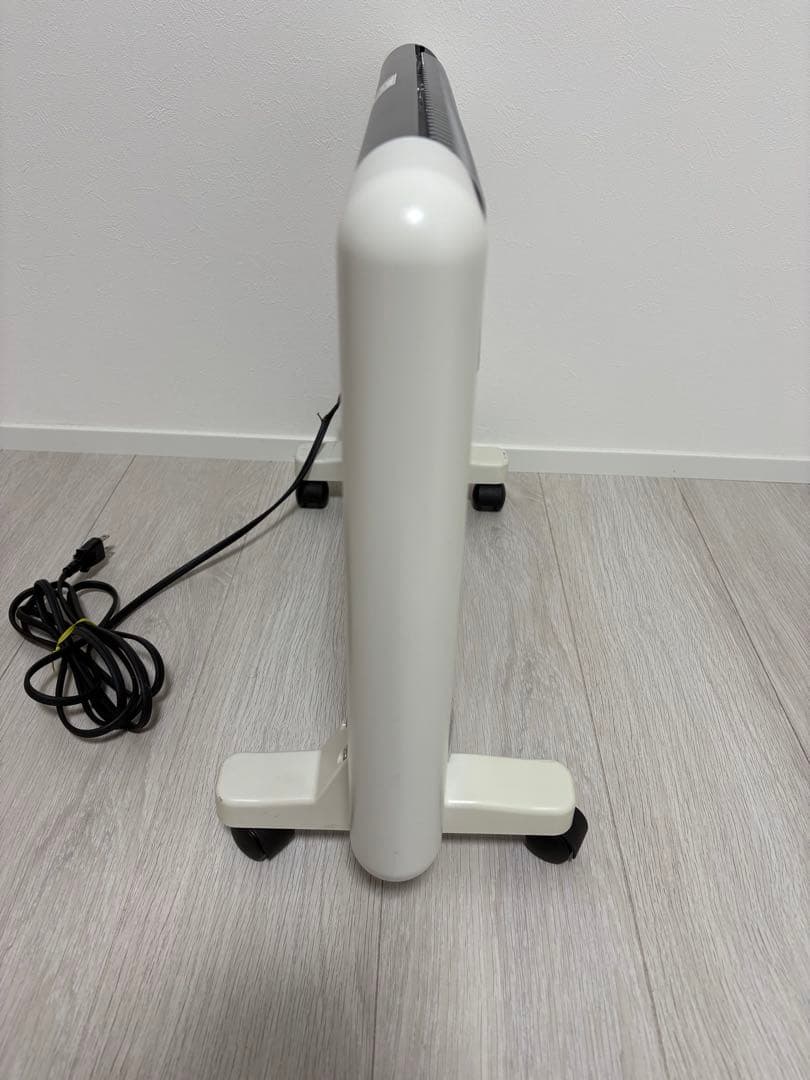 本日限定お値引き‼️サンラメラ600W型 遠赤外線ニューセラミックヒーター