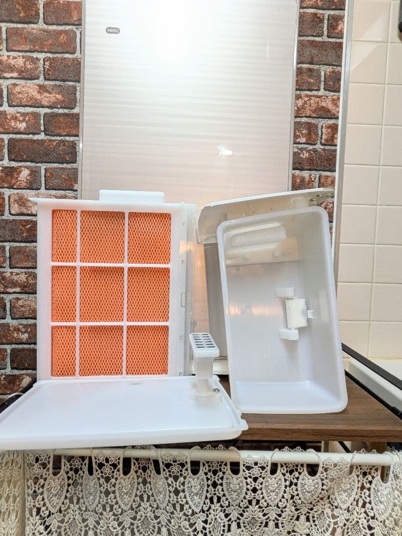 HITACHI 加湿空気清浄機クリエア EP-NVG90-W 2022年製！