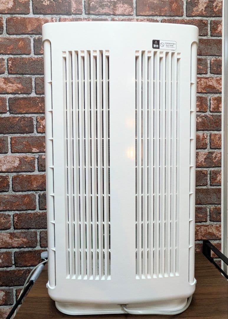 HITACHI 加湿空気清浄機クリエア EP-NVG90-W 2022年製！