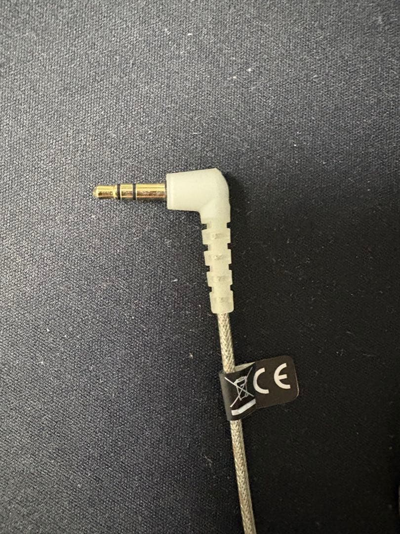 MACKIE MP-360 イヤホン 有線イヤホン イヤモニ