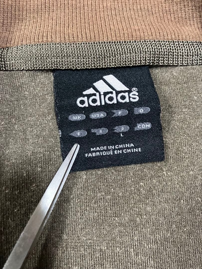 あのん Y2K adidas ベロア トラックジャケット セットアップ