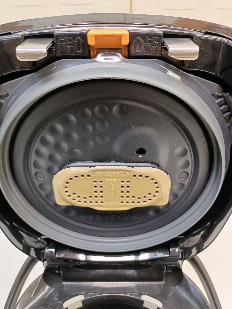 象印 圧力IH炊飯ジャー 極め炊き 5.5合 NP-ZX10 23年製