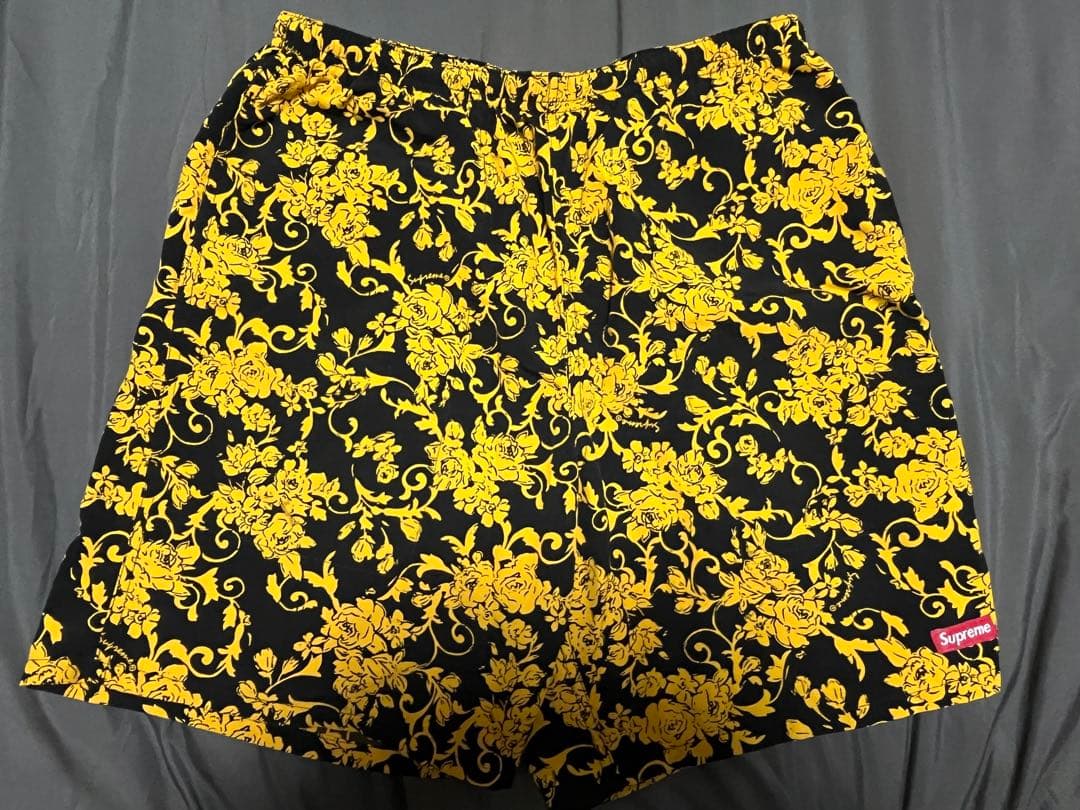 パンツ SUPREME Nylon Water Short Black Floral