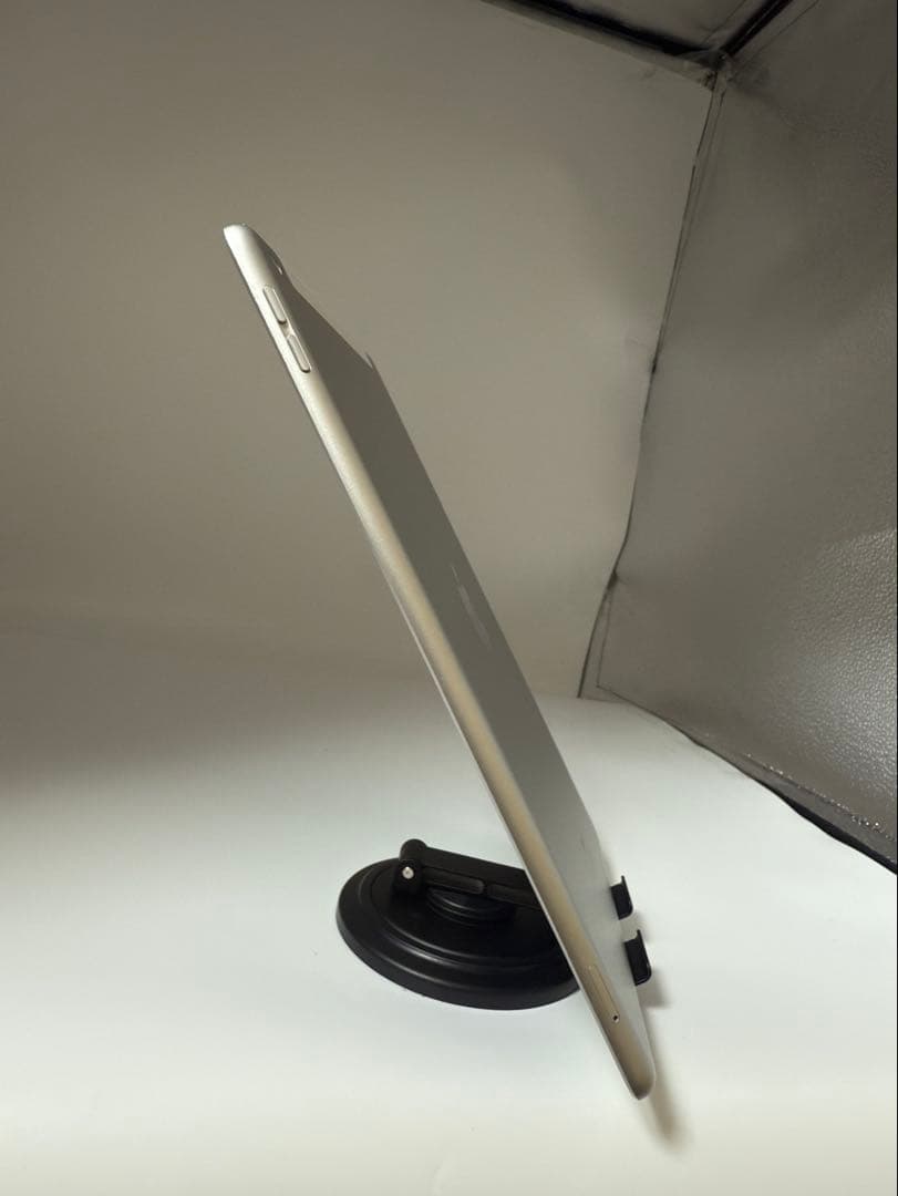 超美品 iPad 第8世代 Wi-Fi+Cellularモデル 32GB