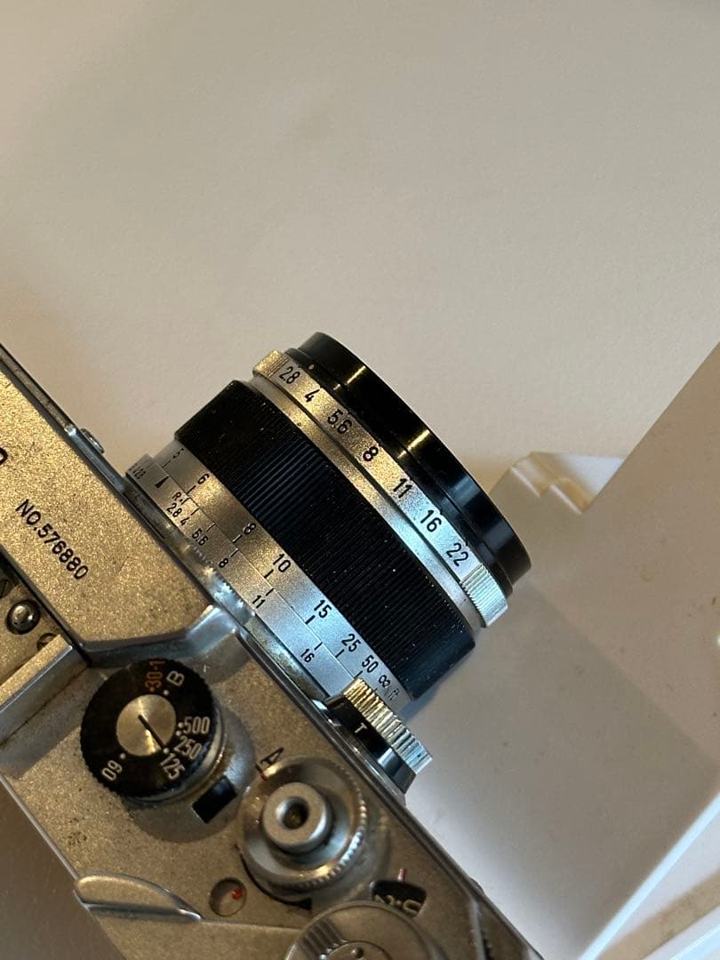 【ジャンク】Canon フィルムカメラ （L系列）No. 578680オマケ付き