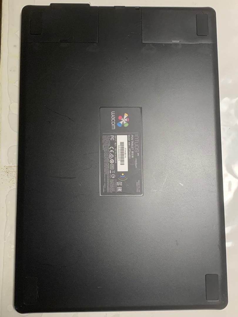 ワコム ペンタブレット intuos Pro Mサイズ PTH-651/K1