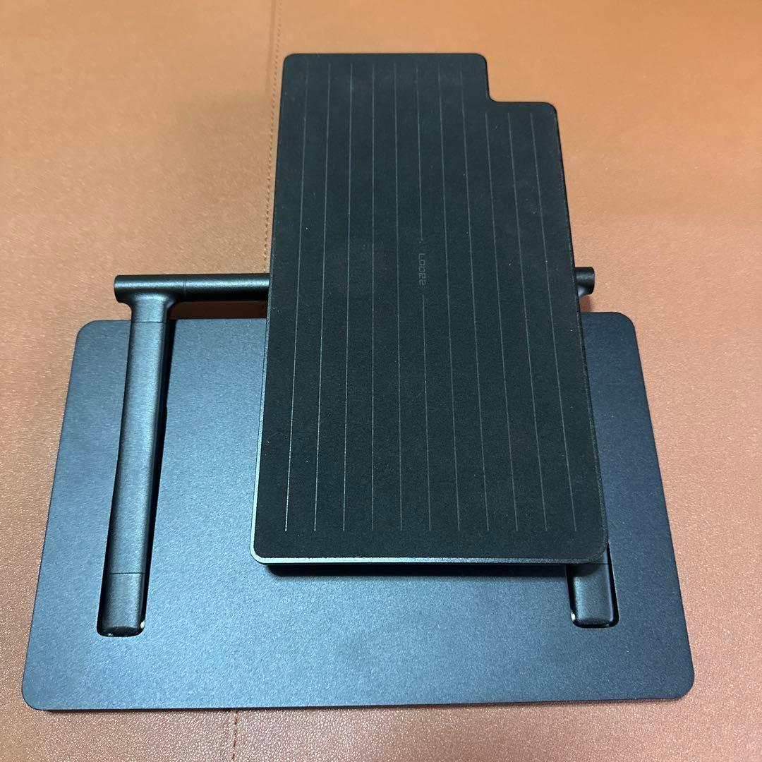 moment Infinity マグネットスタンドiPadPro 12.9in用