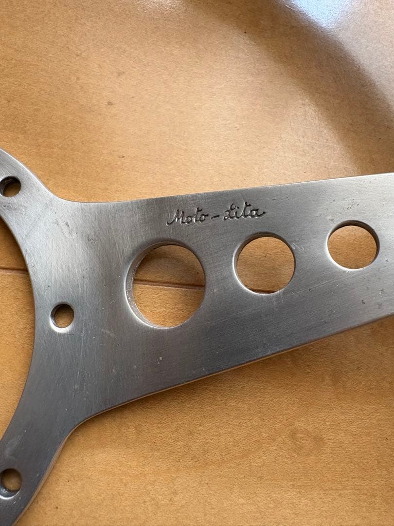 モトリタステアリング（直径35cm）