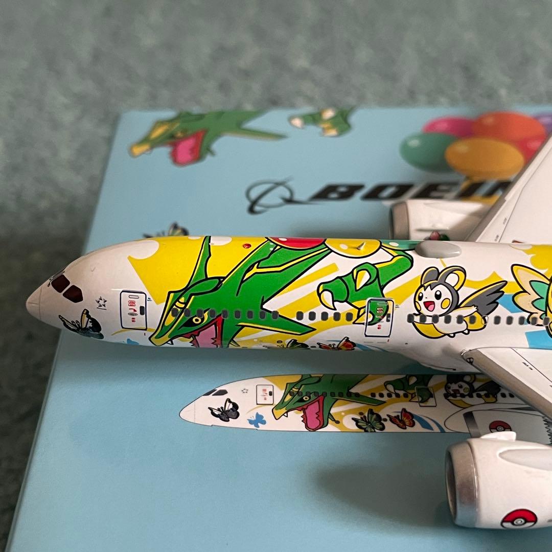 ANA 787-9 全日空 ピカチュウジェット av スタンド付き