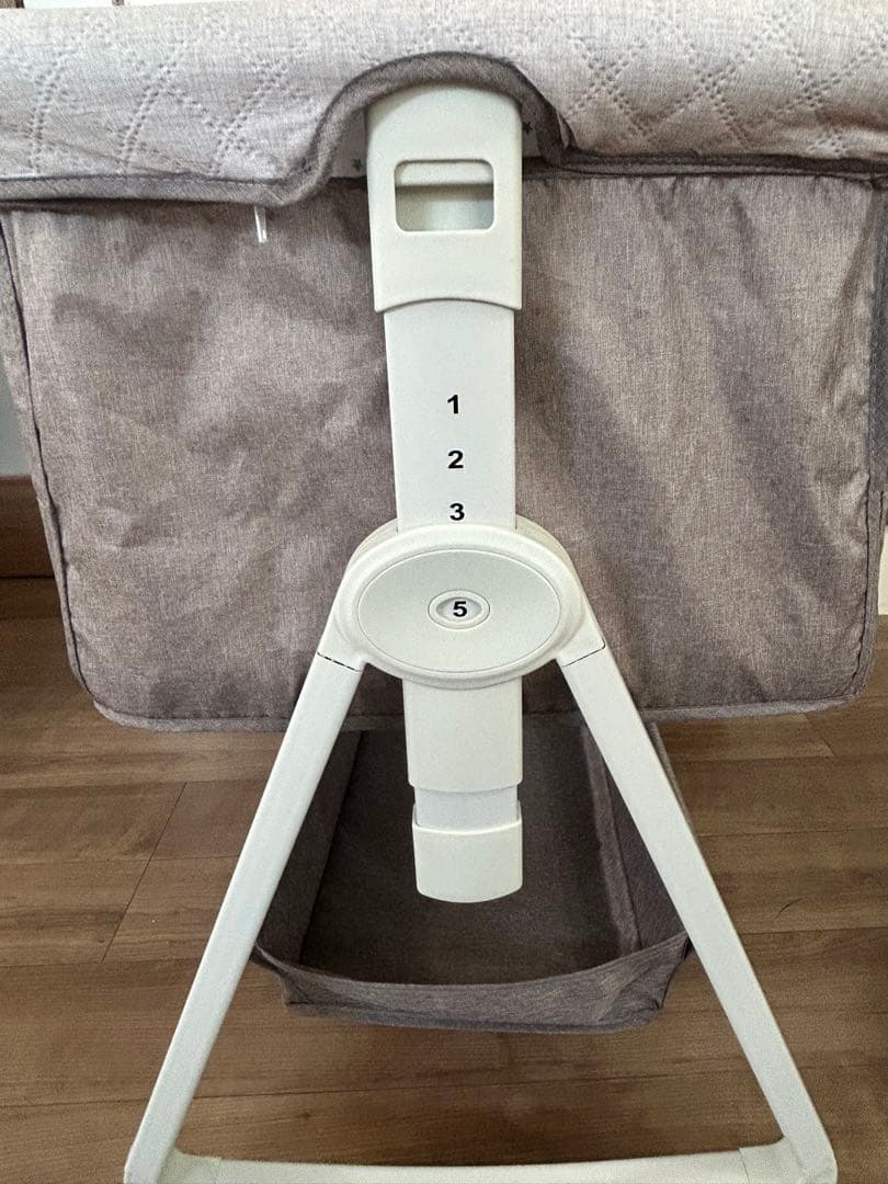 Kino Linpo ベビーベッド　カーキ