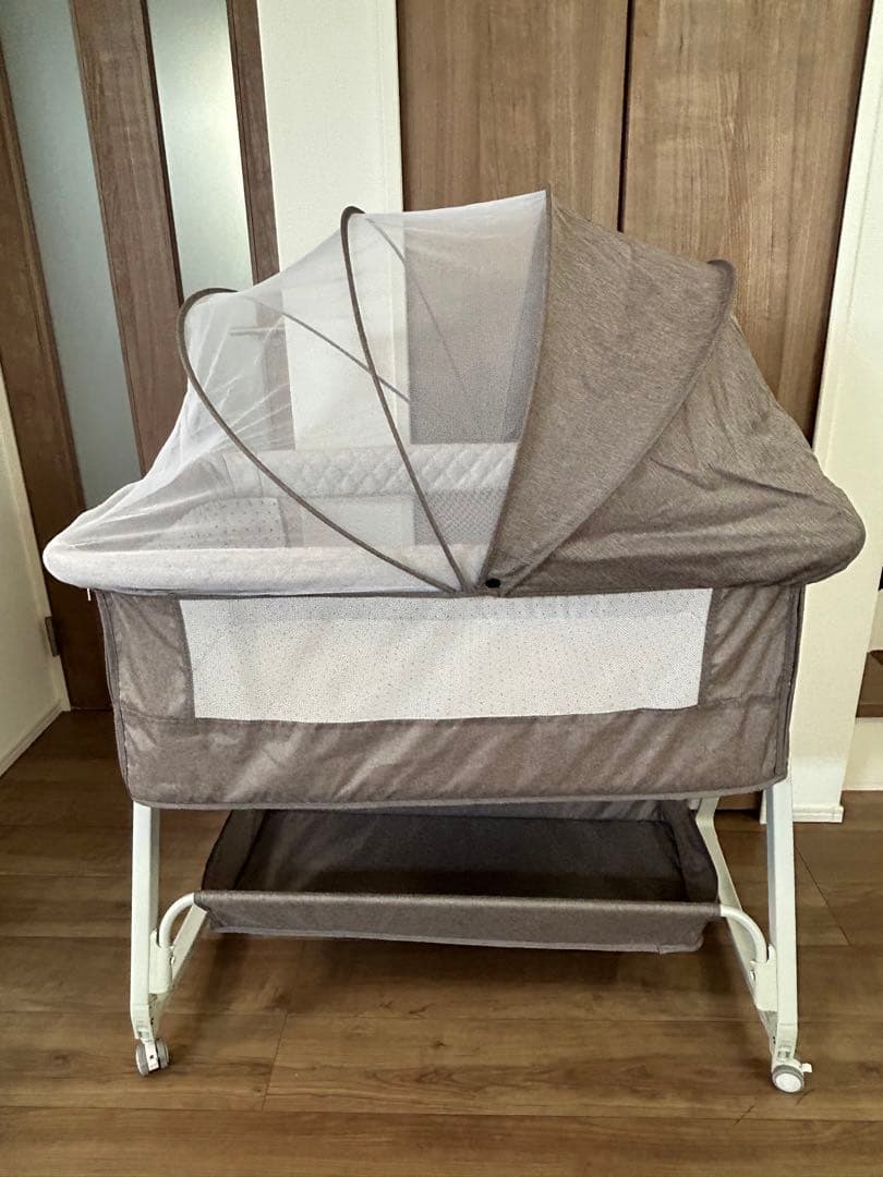 Kino Linpo ベビーベッド　カーキ