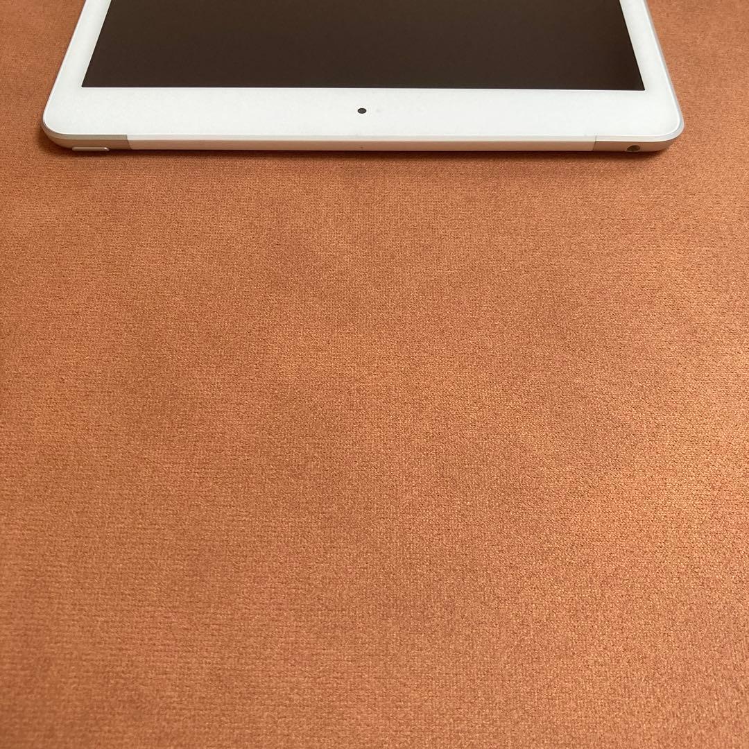 567 外観美品☆電池最良好☆iPad7 第7世代 128GB SIMフリー☆
