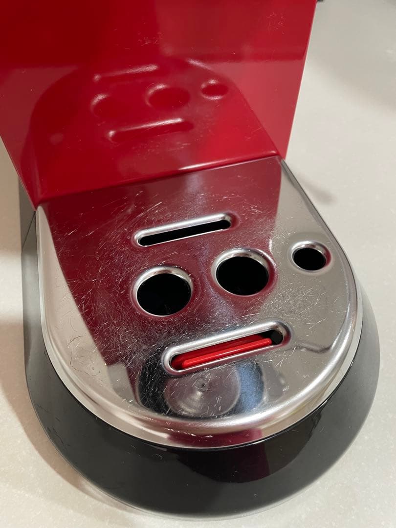 DeLonghiエスプレッソマシン EC680赤