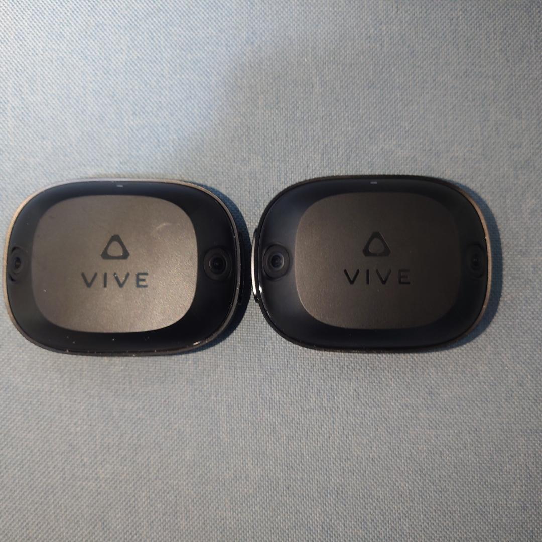 VIVE Ultimate Tracker 2個