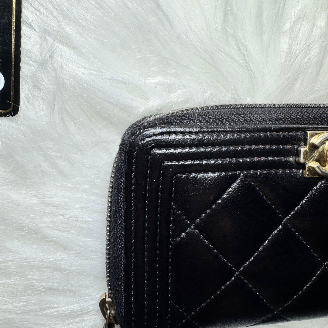 CHANEL シャネル　ボーイシャネル　マトラッセ　財布　ケース　レザー