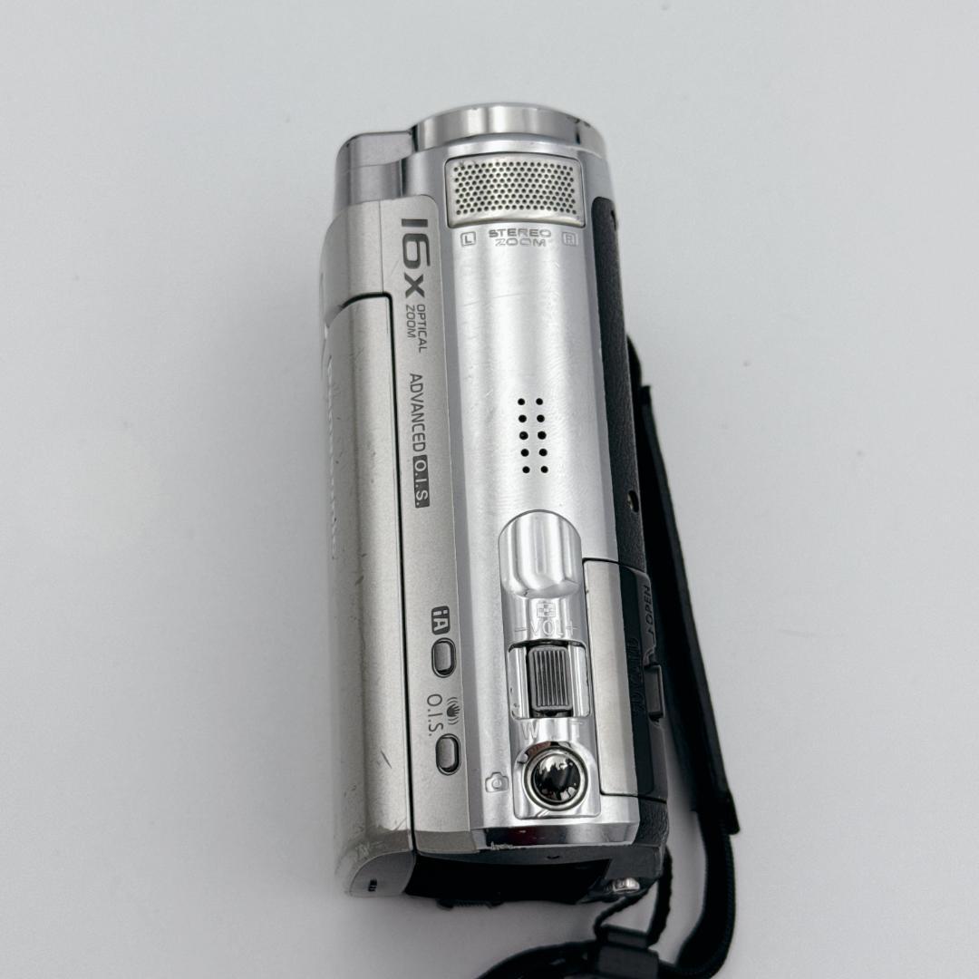 【良品】Panasonic デジタルハイビジョンビデオカメラ HDC-TM30