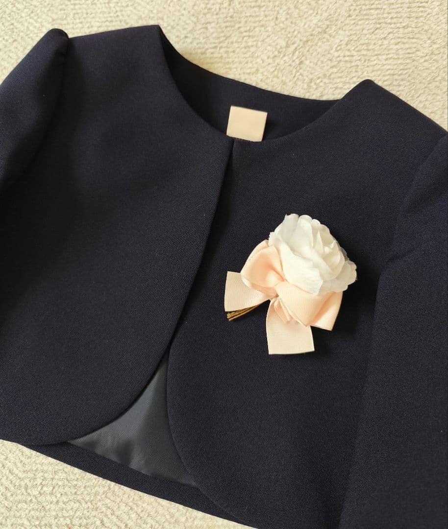 し*ー様 petit main レース衿花柄ワンピース フォーマルスーツ 120