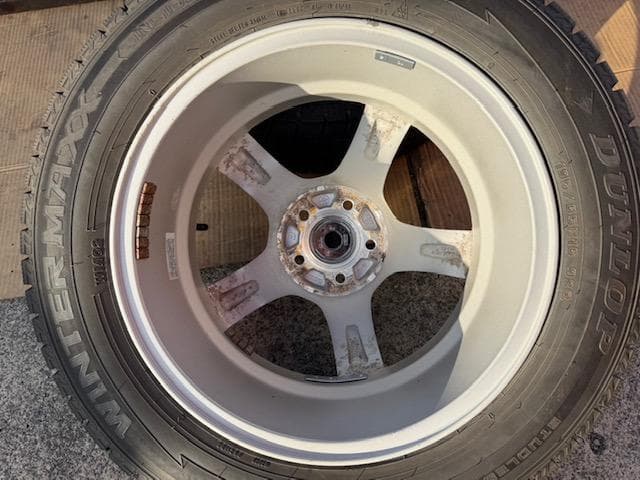 ライズ ロッキー ハイブリッド スタッドレスセット 195/65R16 バリ山!