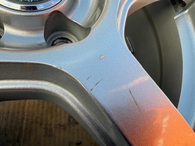 ライズ ロッキー ハイブリッド スタッドレスセット 195/65R16 バリ山!