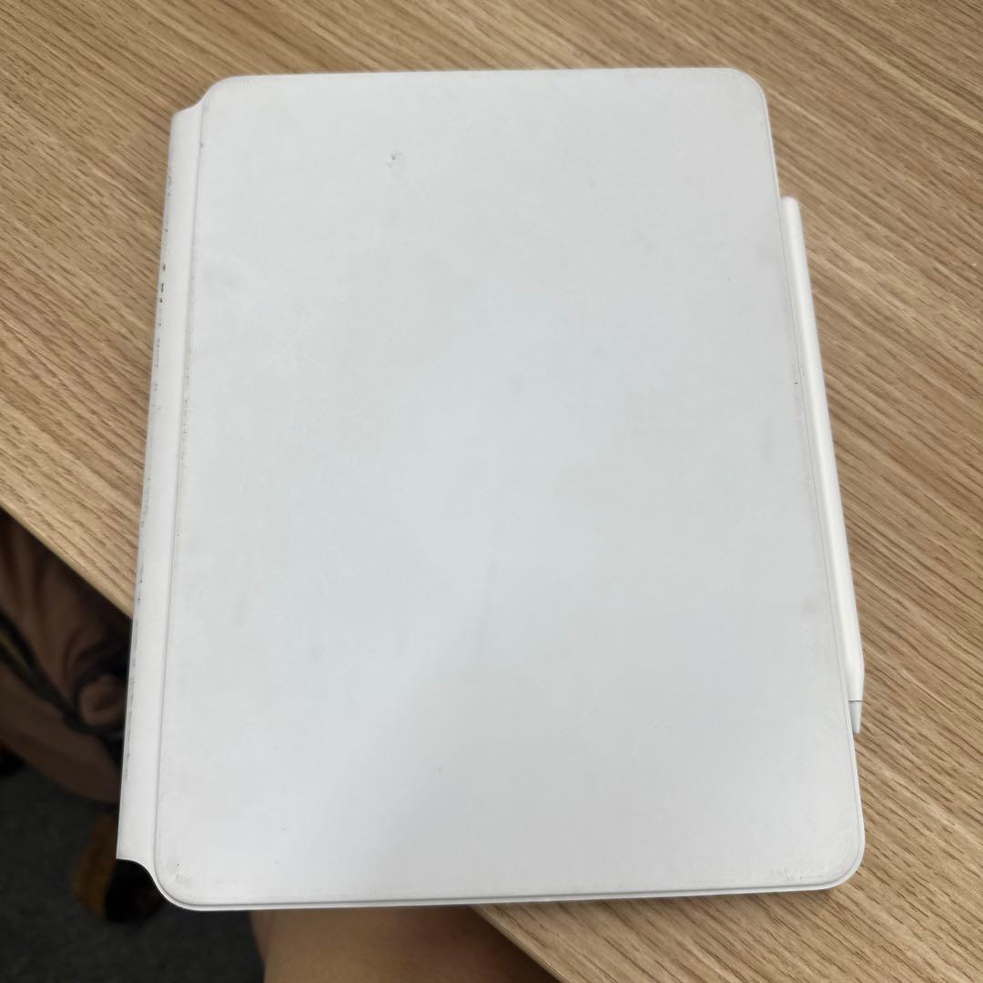 iPad Pro (第3世代) シルバー+Keyboard+アップルペンシル