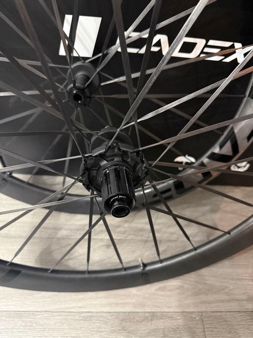 Mass　CADEX 50 ULTRA Disc チューブレス