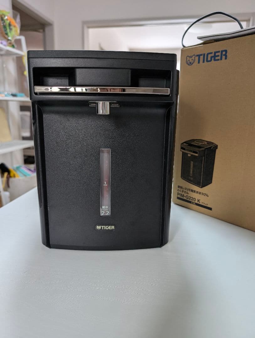 【外箱、取説あり】TIGER　蒸気レスVE電気魔法びんとく子さん