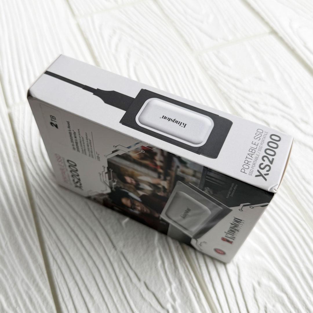 Kingston XS2000 2TB ポータブルSSD【新品・未開封】
