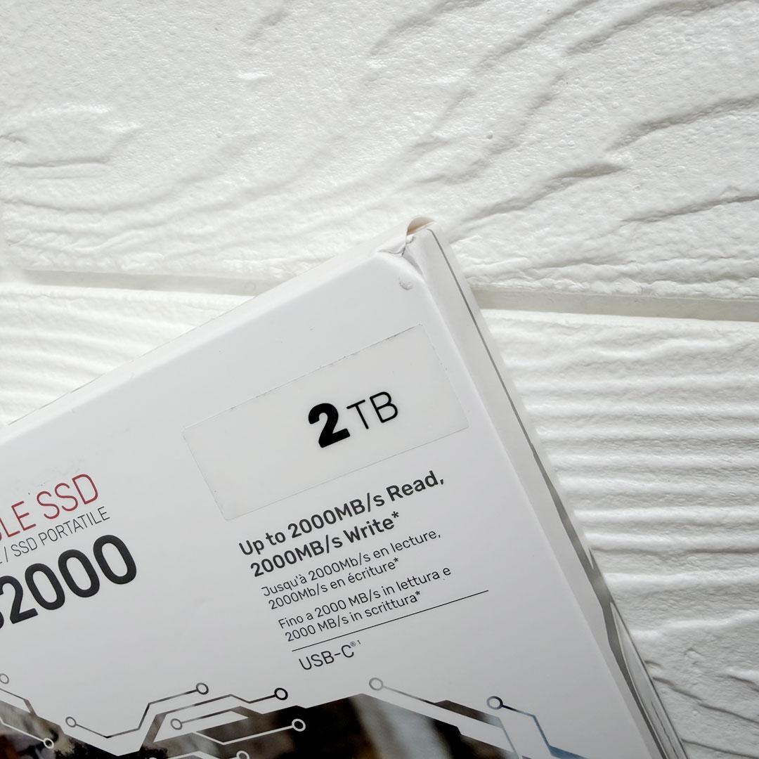 Kingston XS2000 2TB ポータブルSSD【新品・未開封】