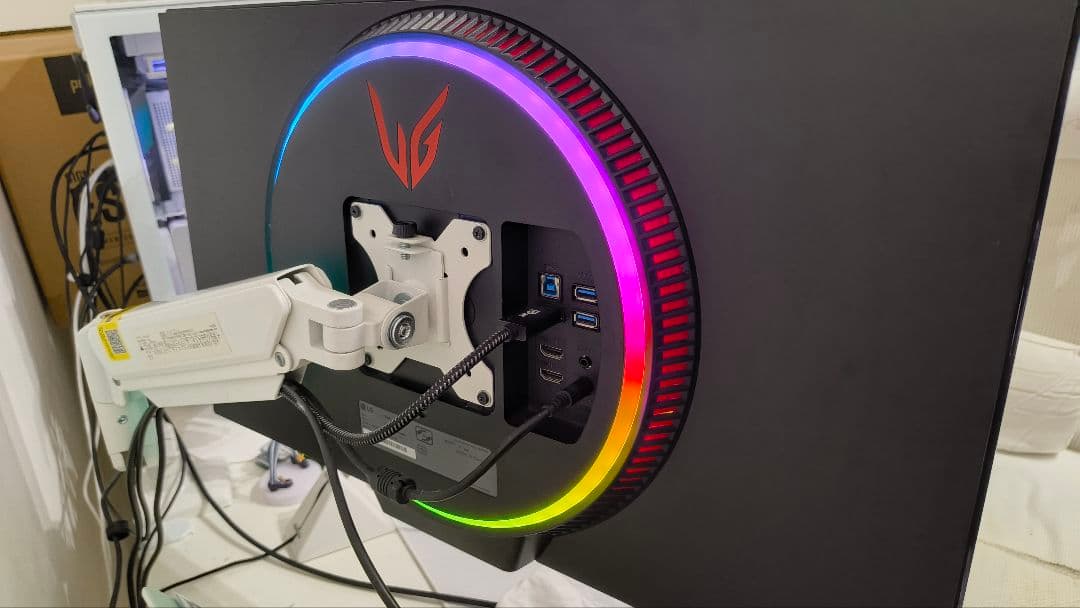 LG UltraGear 27GN950-B 4K144hz ゲーミングモニター