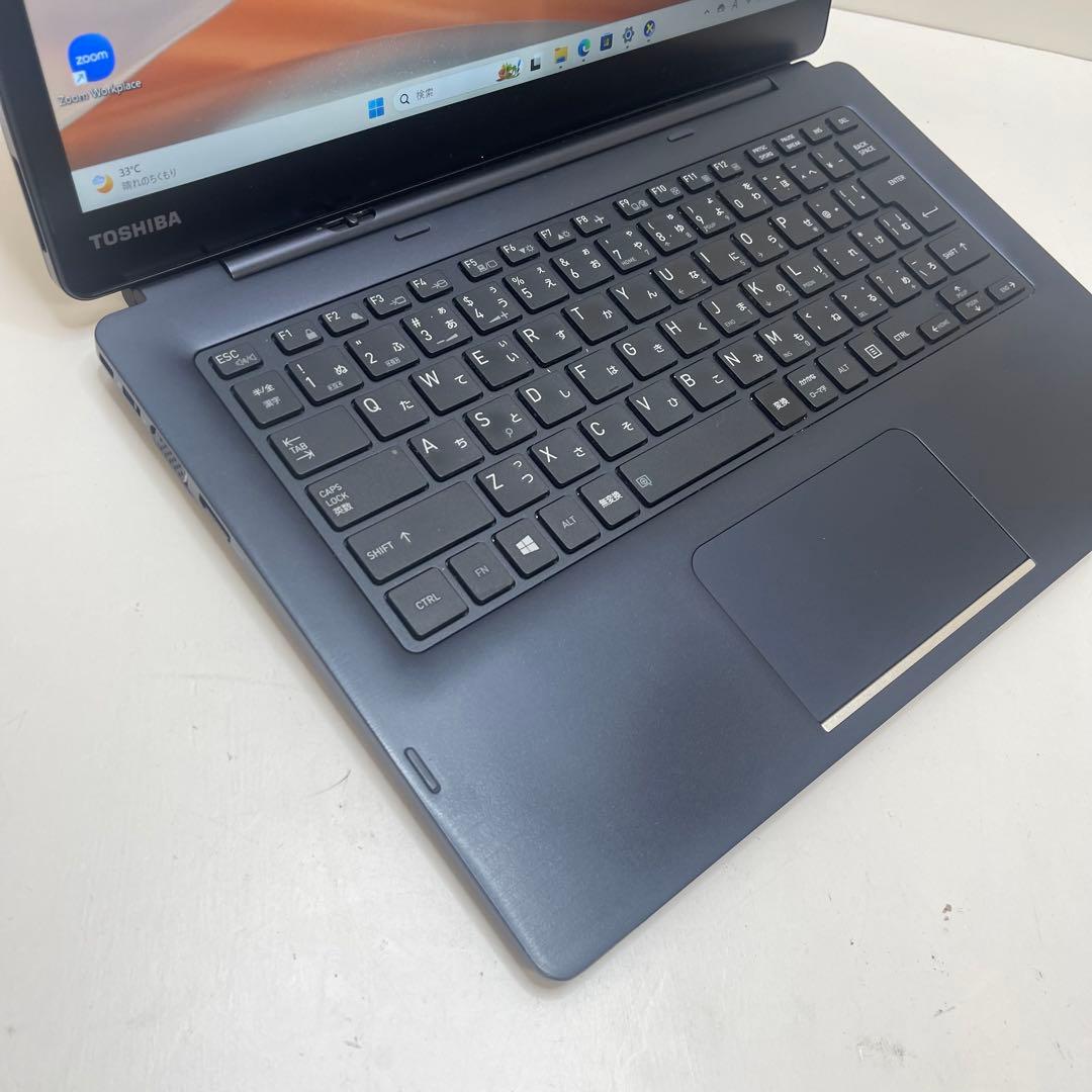 東芝 Dynabook 2in1 D83/M 8世代 i5 8GB Ssd256
