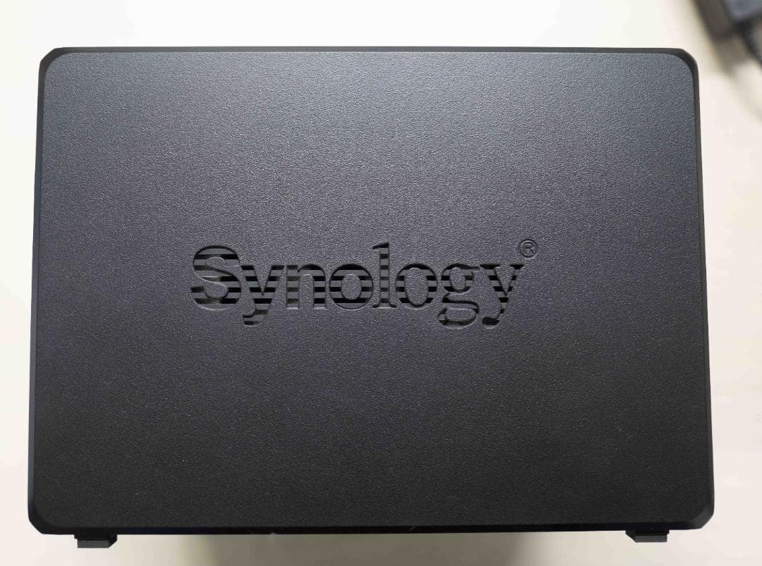 Synology DS1019+ NAS 5ベイ