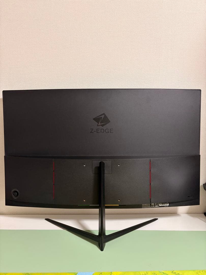 Z-EDGE UG27P 240hz 27インチ ゲーミングモニター