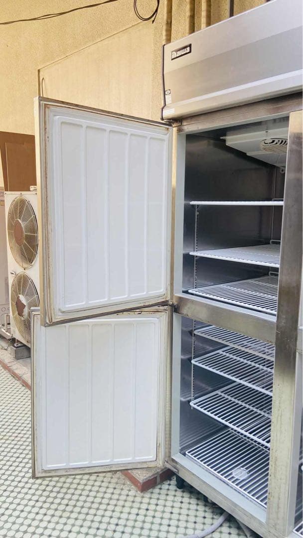 ダイワ 4ドア冷凍庫 ステンレス製