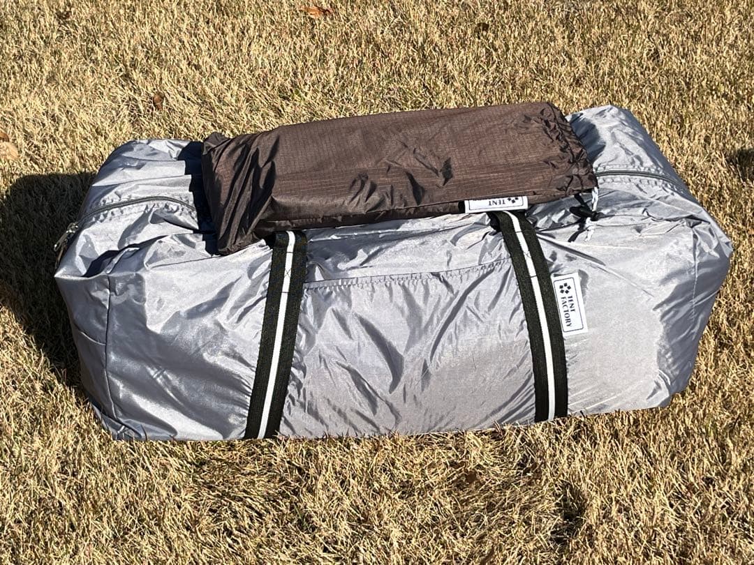 美品　テントファクトリー　フォーシーズントンネル2ルームテントL ベージュ