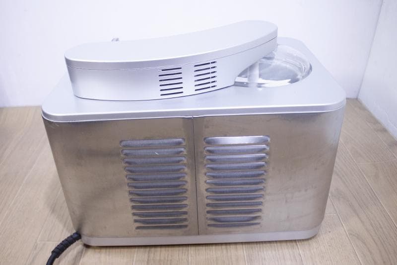 ◆クイジナート コンプレッサー付アイスクリームメーカー ICE-50BC