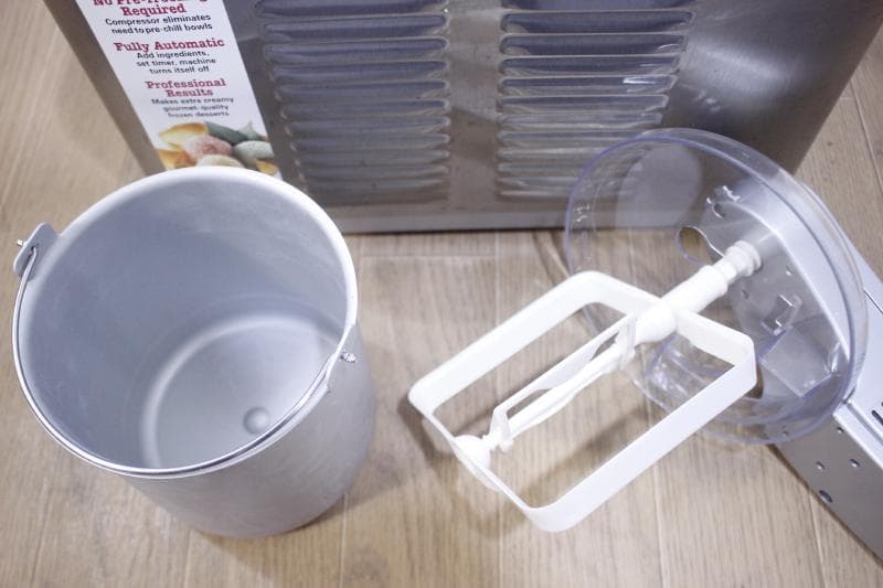 ◆クイジナート コンプレッサー付アイスクリームメーカー ICE-50BC