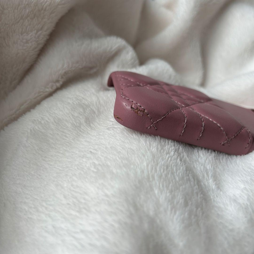 Christian Dior キルティングレザーケース　iPhone14