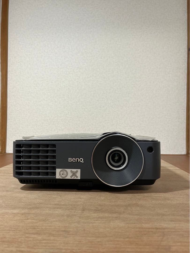 BenQ デジタルプロジェクター