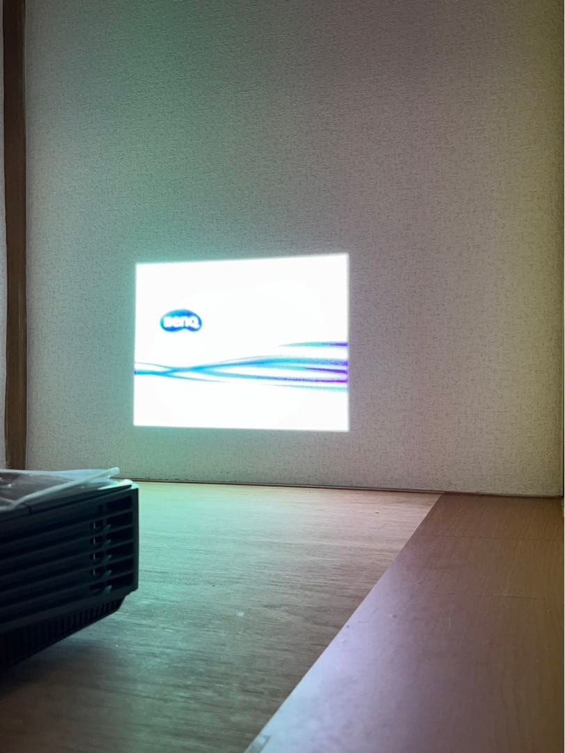 BenQ デジタルプロジェクター