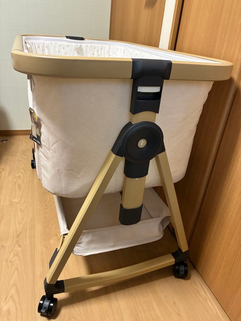 【美品】HZDMJ ベビーベッド【人気色カーキ】