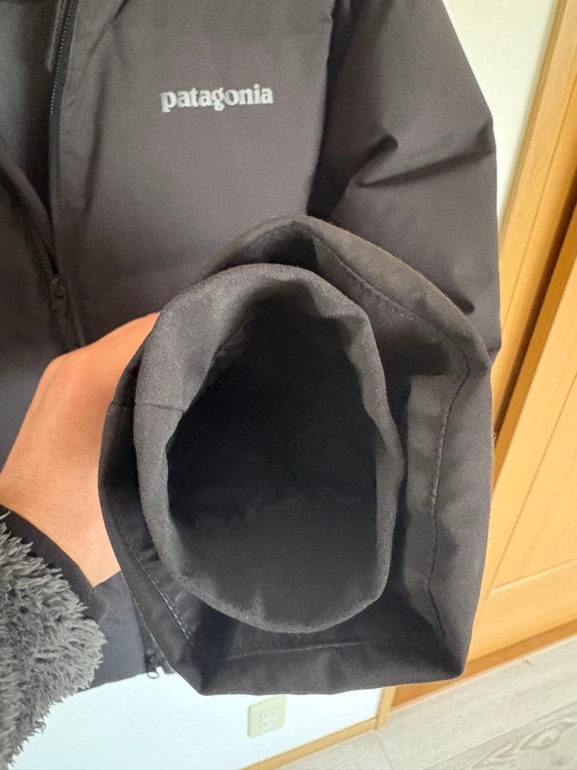 patagonia パタゴニア　ジャクソングレイシャージャケット　S ブラック